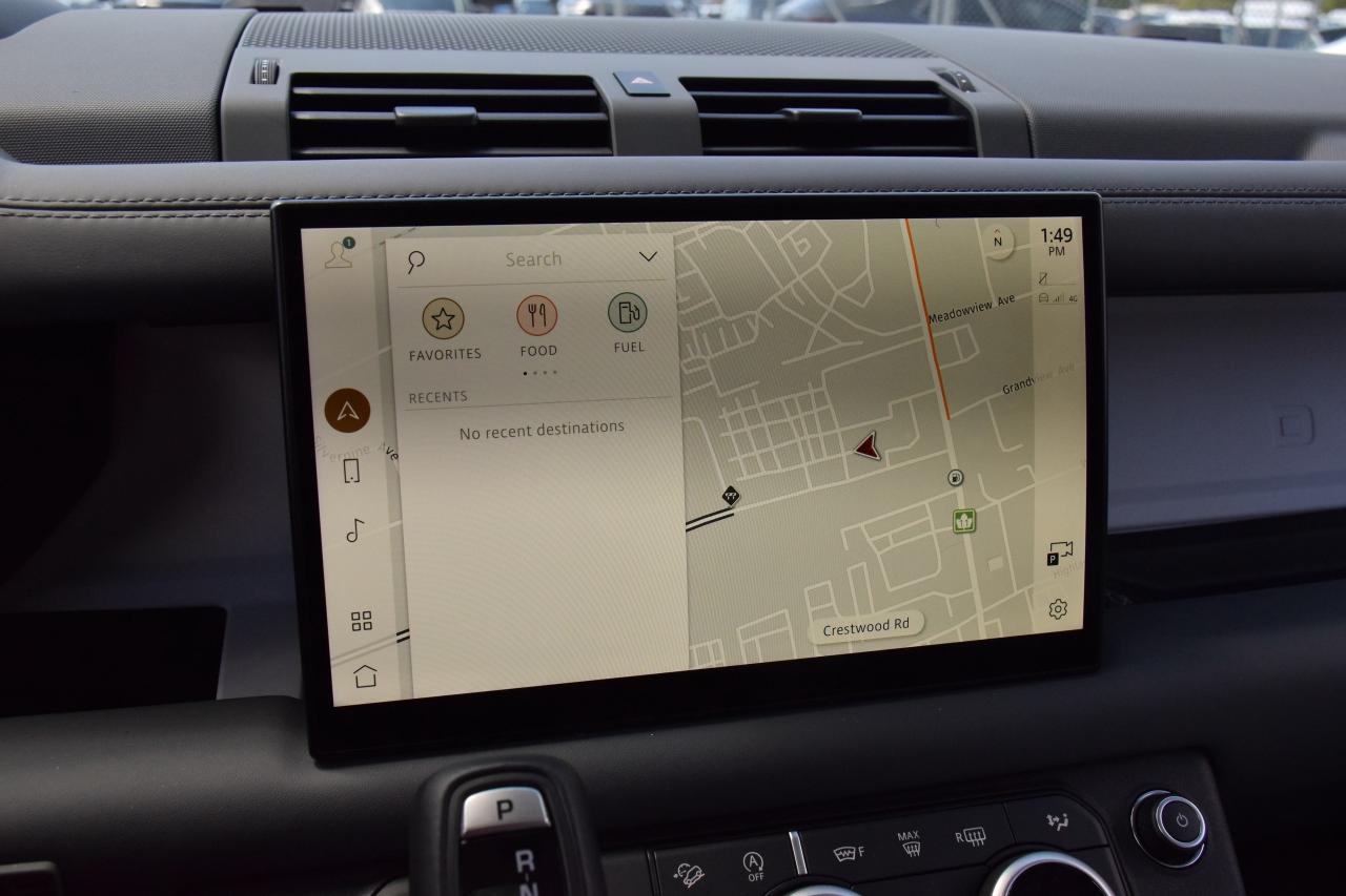 2024 Land Rover Defender 110 P500 SE V8 FUJI WHITE/OYSTER 2,500 KMS ~RARE~ Photo