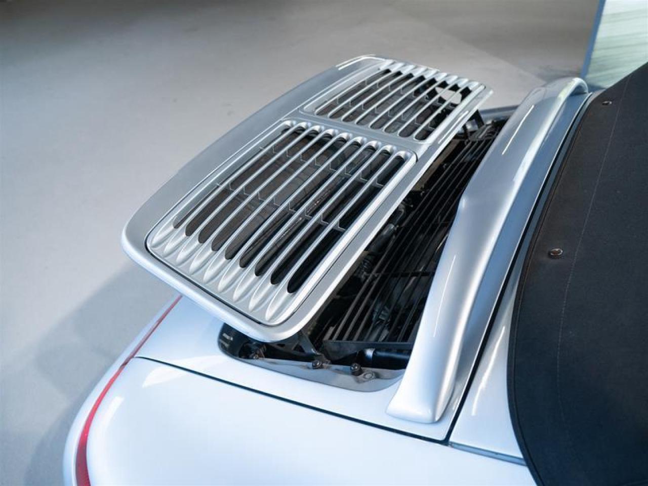 1996 Porsche 911 Carrera 4 Cabriolet Photo