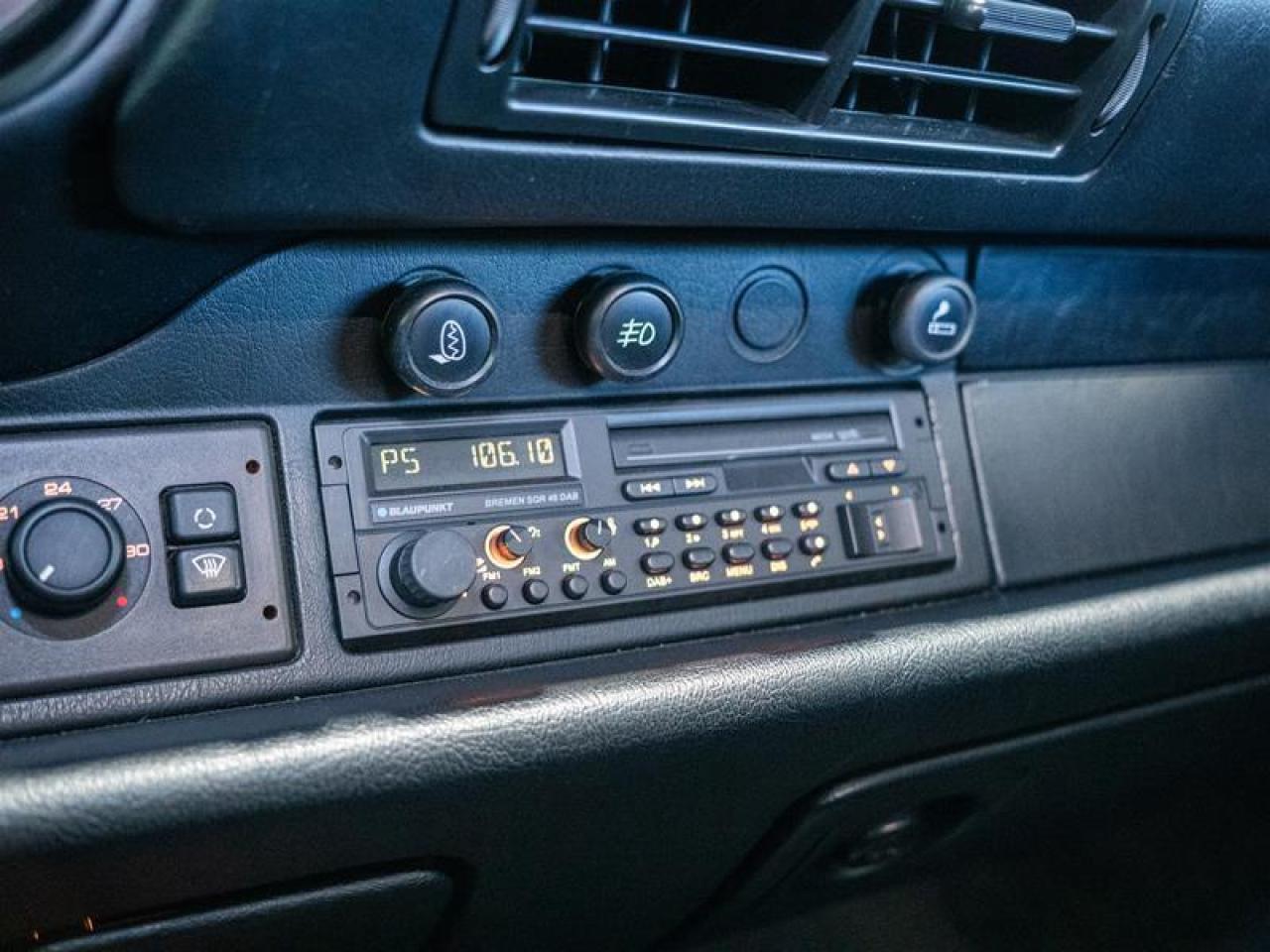 1996 Porsche 911 Carrera 4 Cabriolet Photo