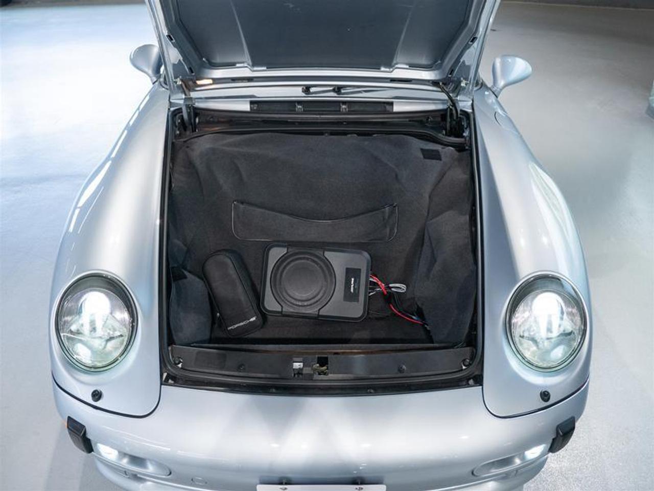 1996 Porsche 911 Carrera 4 Cabriolet Photo