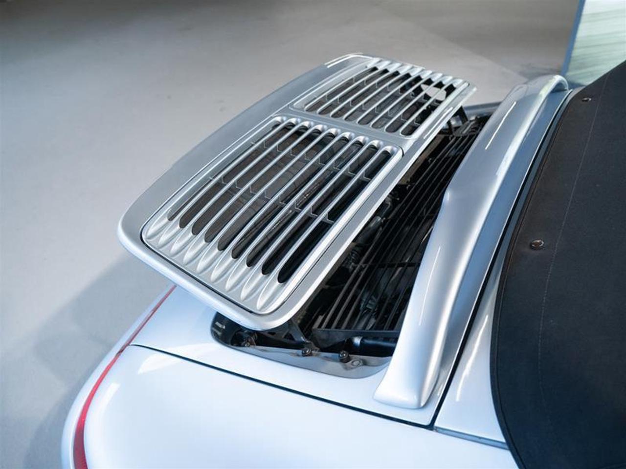 1996 Porsche 911 Carrera 4 Cabriolet Photo