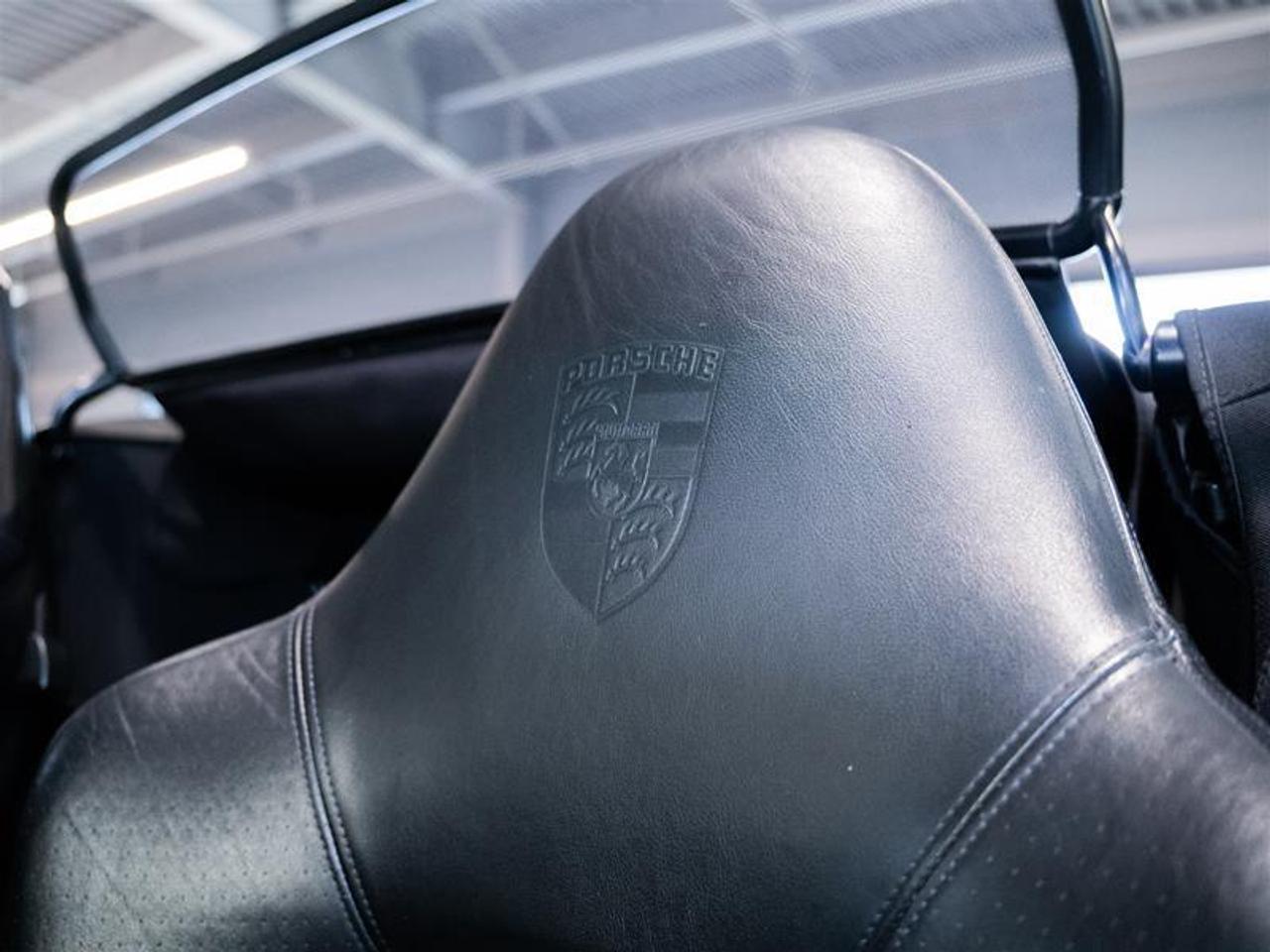 1996 Porsche 911 Carrera 4 Cabriolet Photo