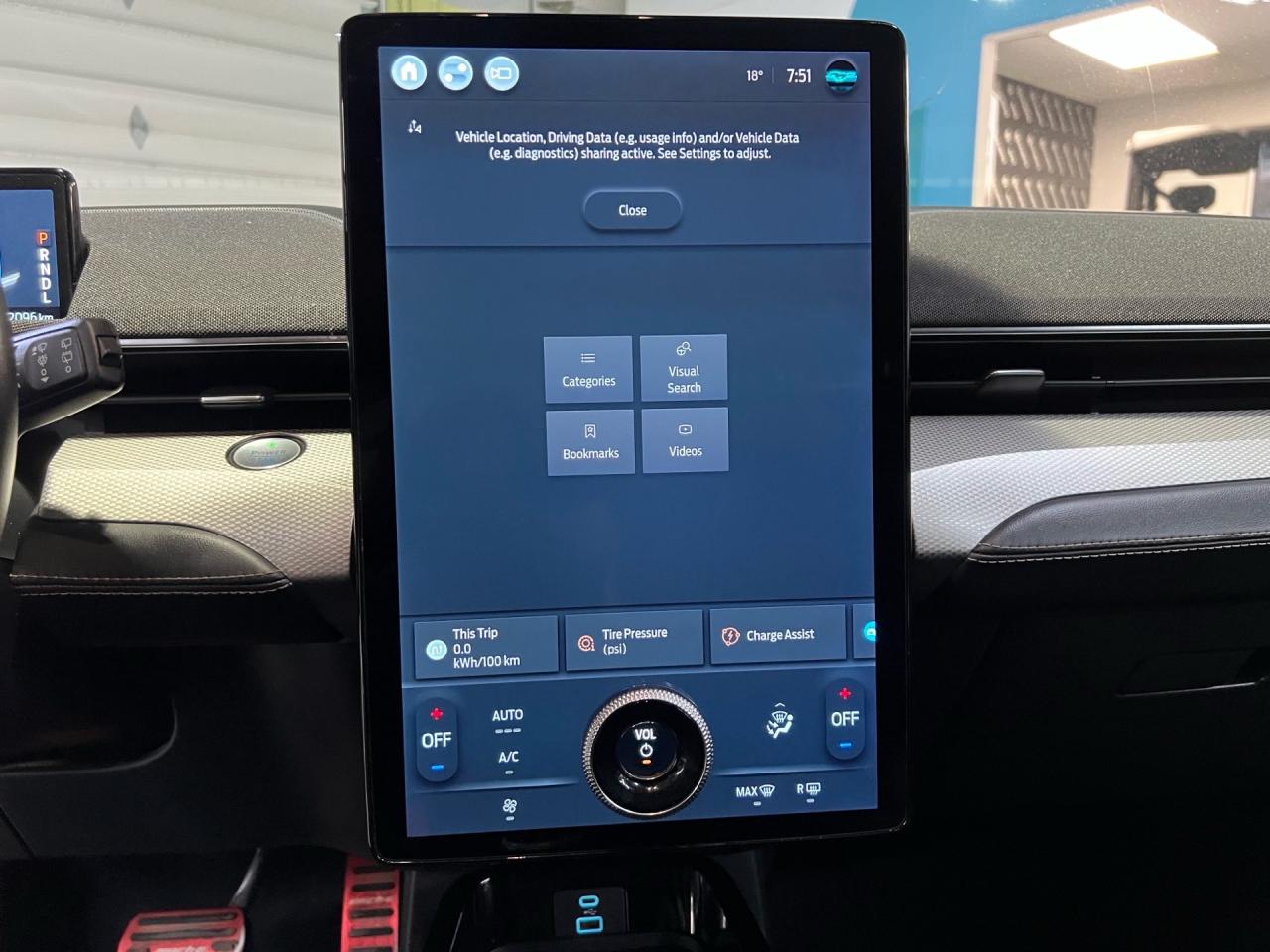 2021 Ford Mustang Mach-E SELECT   AWD   LEATHER   CAMERA   NO ACCIDENTS   4 Photo