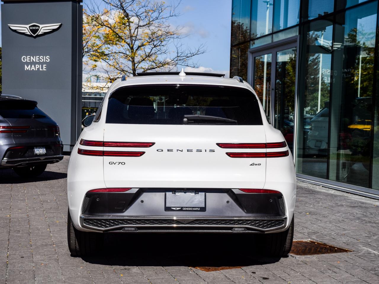 2026 Genesis GV70 2.5T Advanced Tech.Pkg AWD   Used Demonstrator Photo