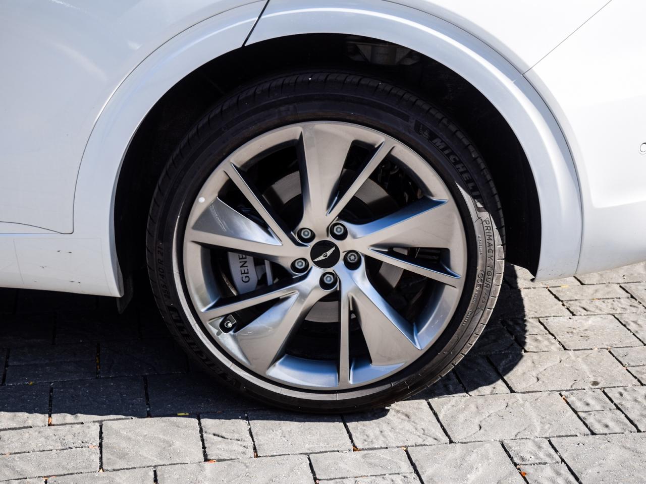 2026 Genesis GV70 2.5T Advanced Tech.Pkg AWD   Used Demonstrator Photo