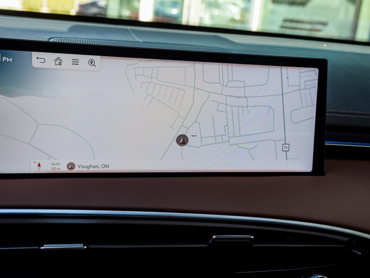 2026 Genesis GV70 2.5T Advanced Tech.Pkg AWD   Used Demonstrator Photo