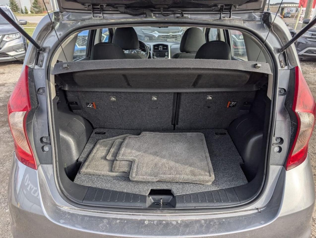 2017 Nissan Versa Note SV Hatchback   CAMERA   HTD SEATS Photo