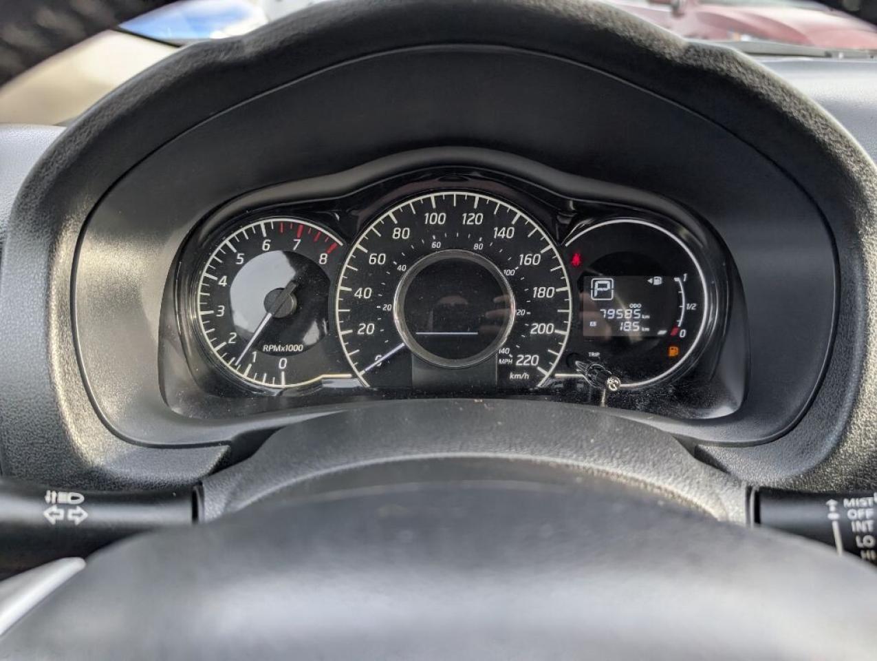 2017 Nissan Versa Note SV Hatchback   CAMERA   HTD SEATS Photo