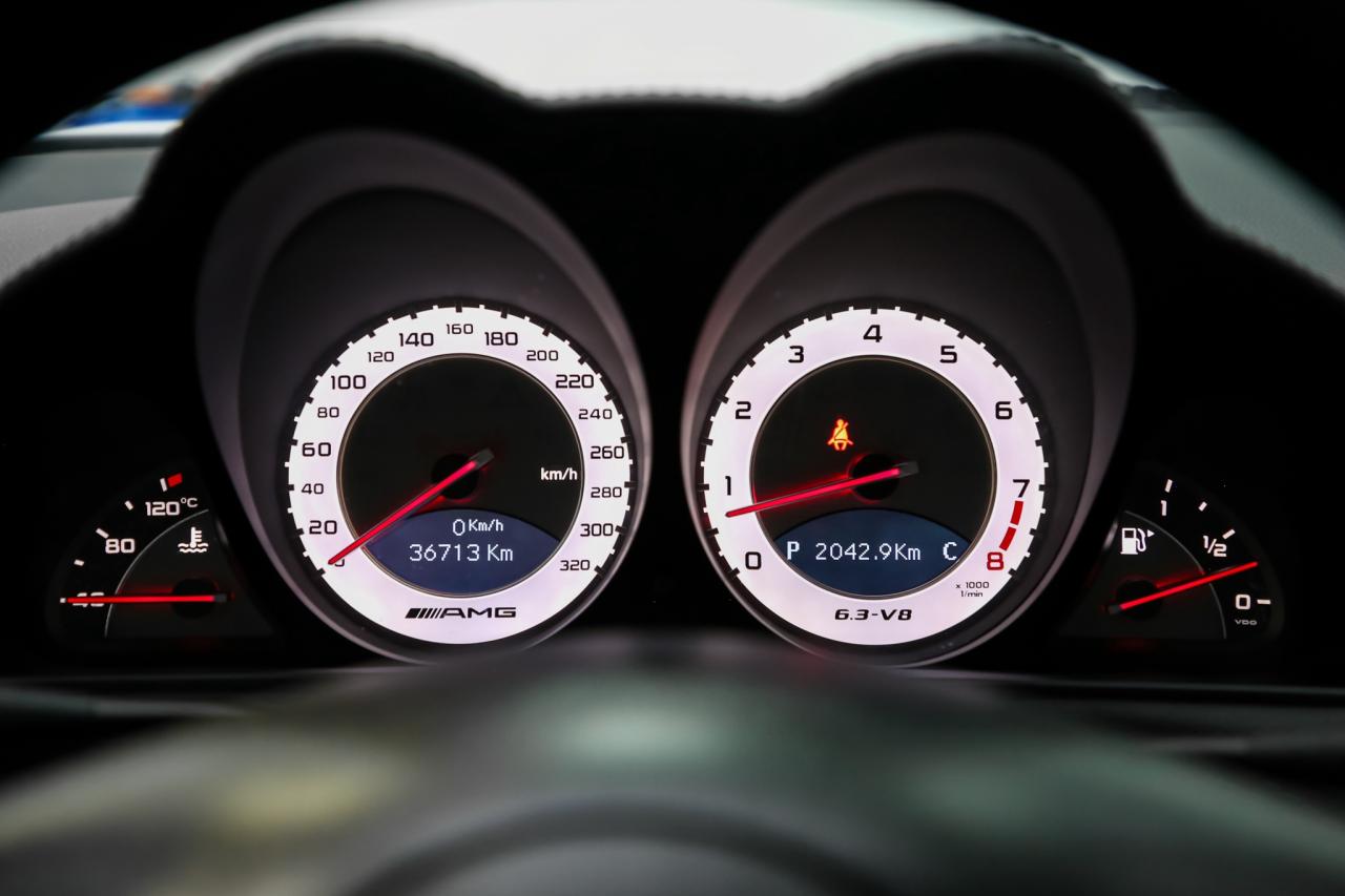 2011 Mercedes-Benz SL-Class SL 63 AMG ROADSTER 6.2L 518HP  PRISTINE CONDITION Photo