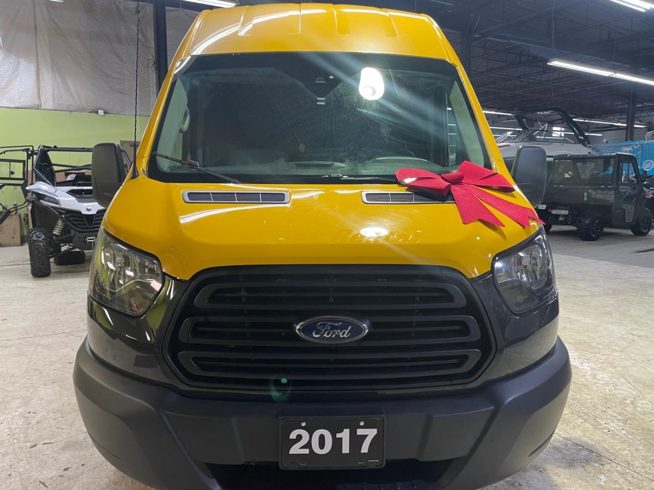 2017 Ford Transit Cargo Van T-250 148 HIGH ROOF   CAMERA   LEATHER   NO ACCIDE Photo4