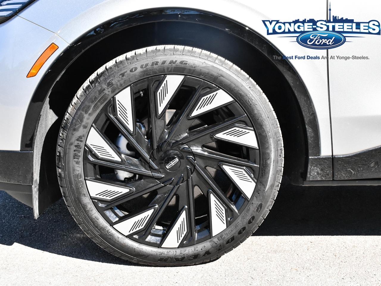 2025 Lincoln Nautilus 203A FHEV JET PACK ONE OWNER NO ACC LIKE NEW Photo