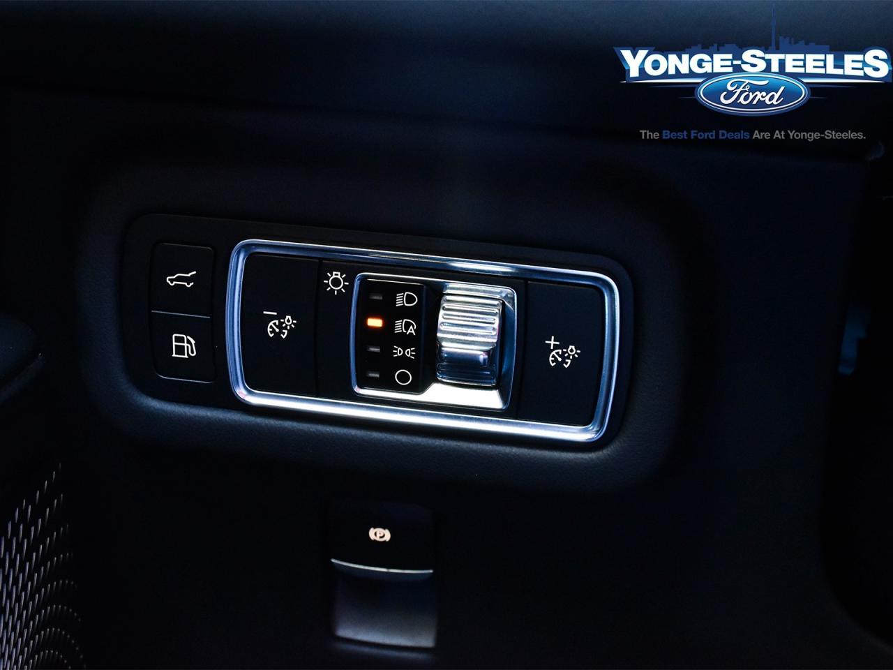 2025 Lincoln Nautilus 203A FHEV JET PACK ONE OWNER NO ACC LIKE NEW Photo