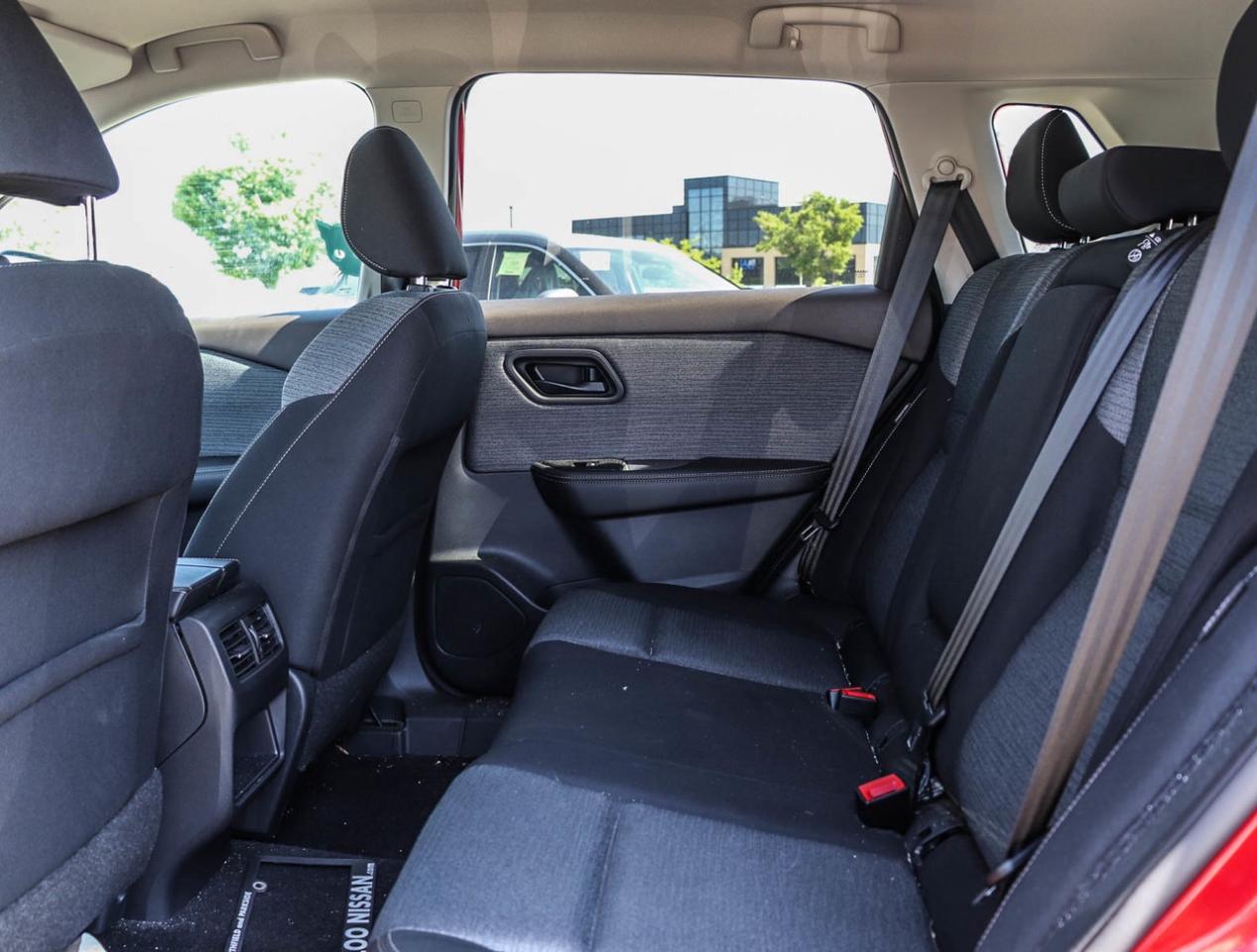 2021 Nissan Rogue S Photo