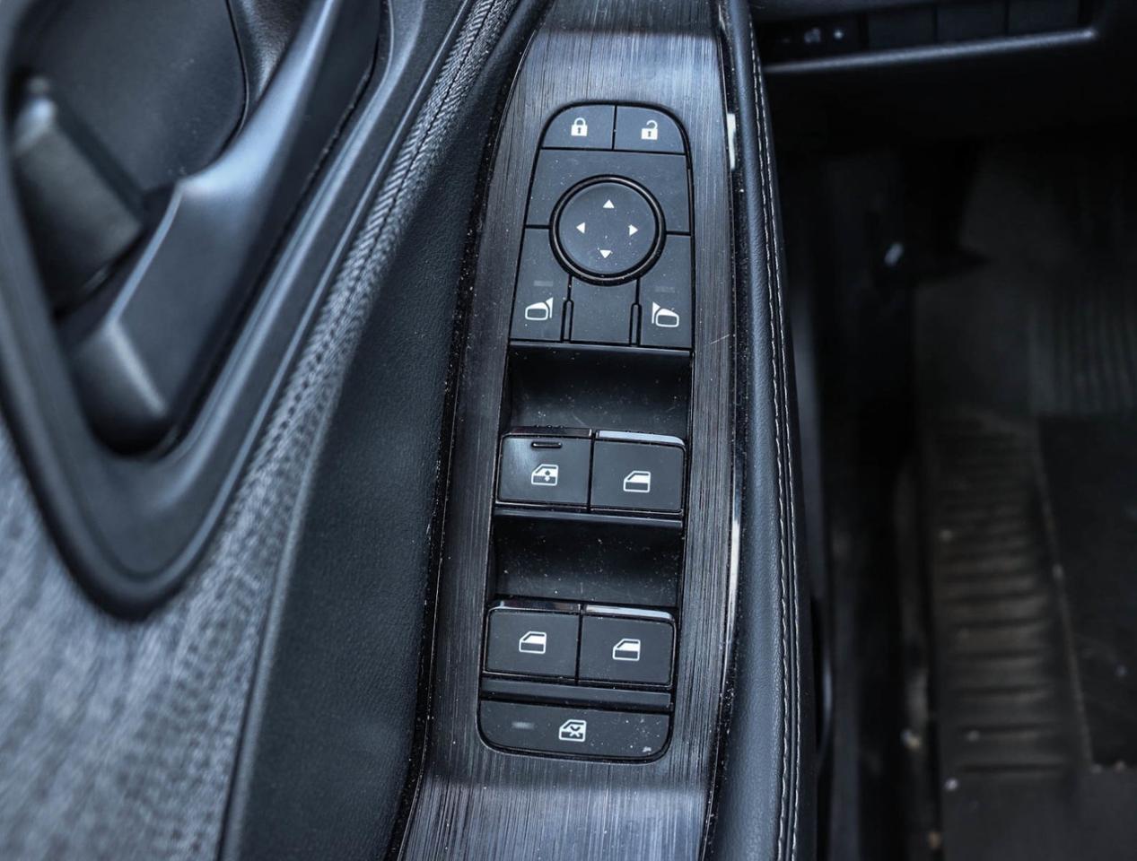 2021 Nissan Rogue S Photo