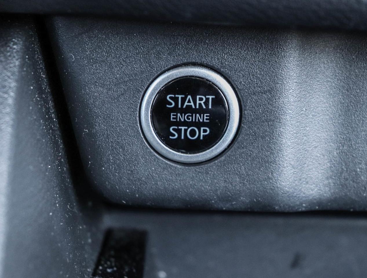 2021 Nissan Rogue S Photo