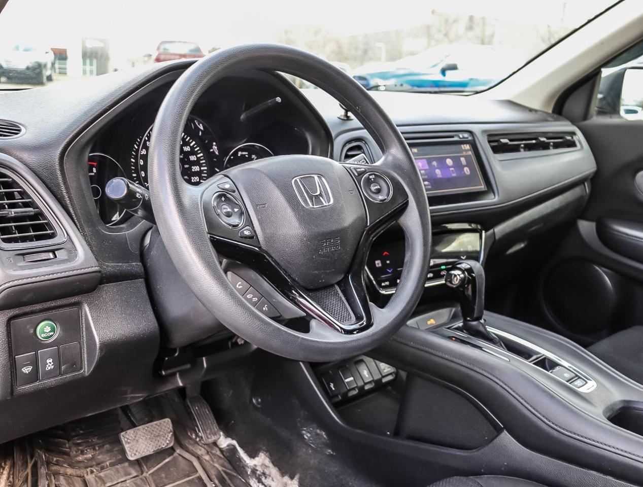 2016 Honda HR-V LX Photo