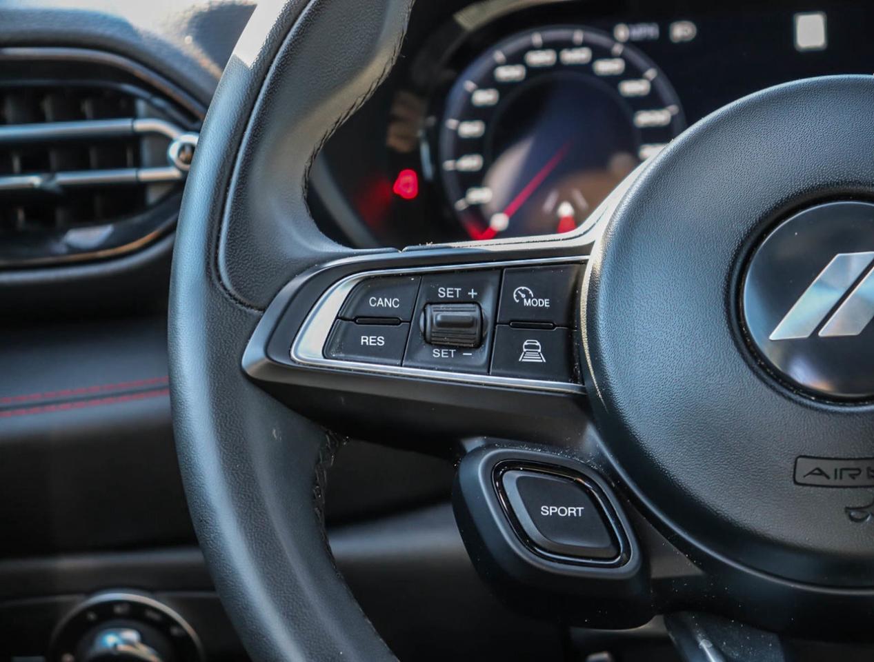 2023 Dodge Hornet GT AWD !!! NO ACCIDENTS !!! ONE OWNER !!! LOW KM ! Photo