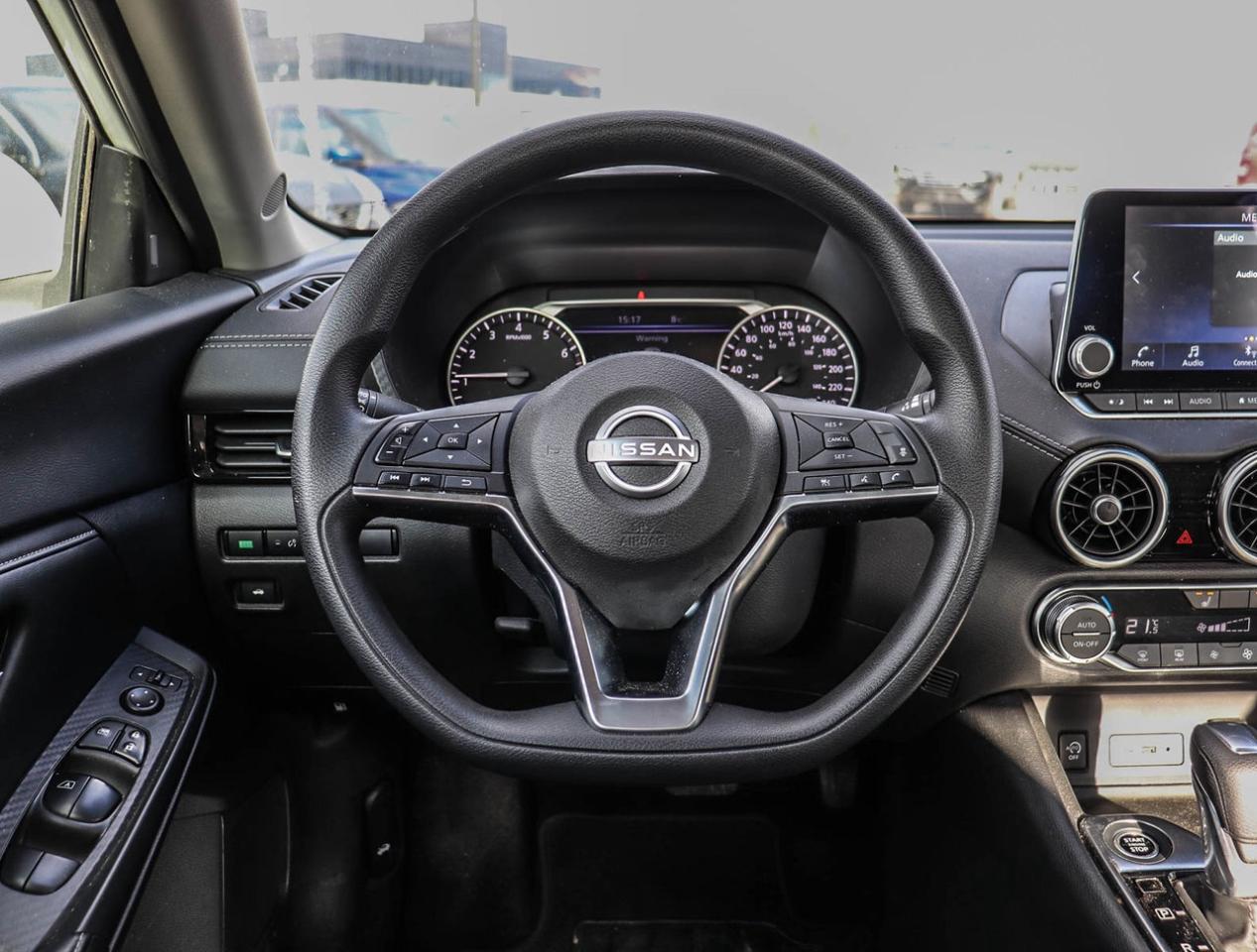 2024 Nissan Sentra SV Photo