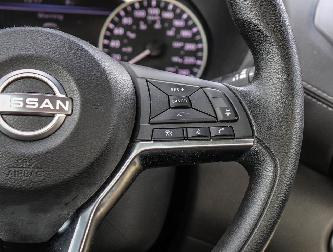 2024 Nissan Sentra SV Photo