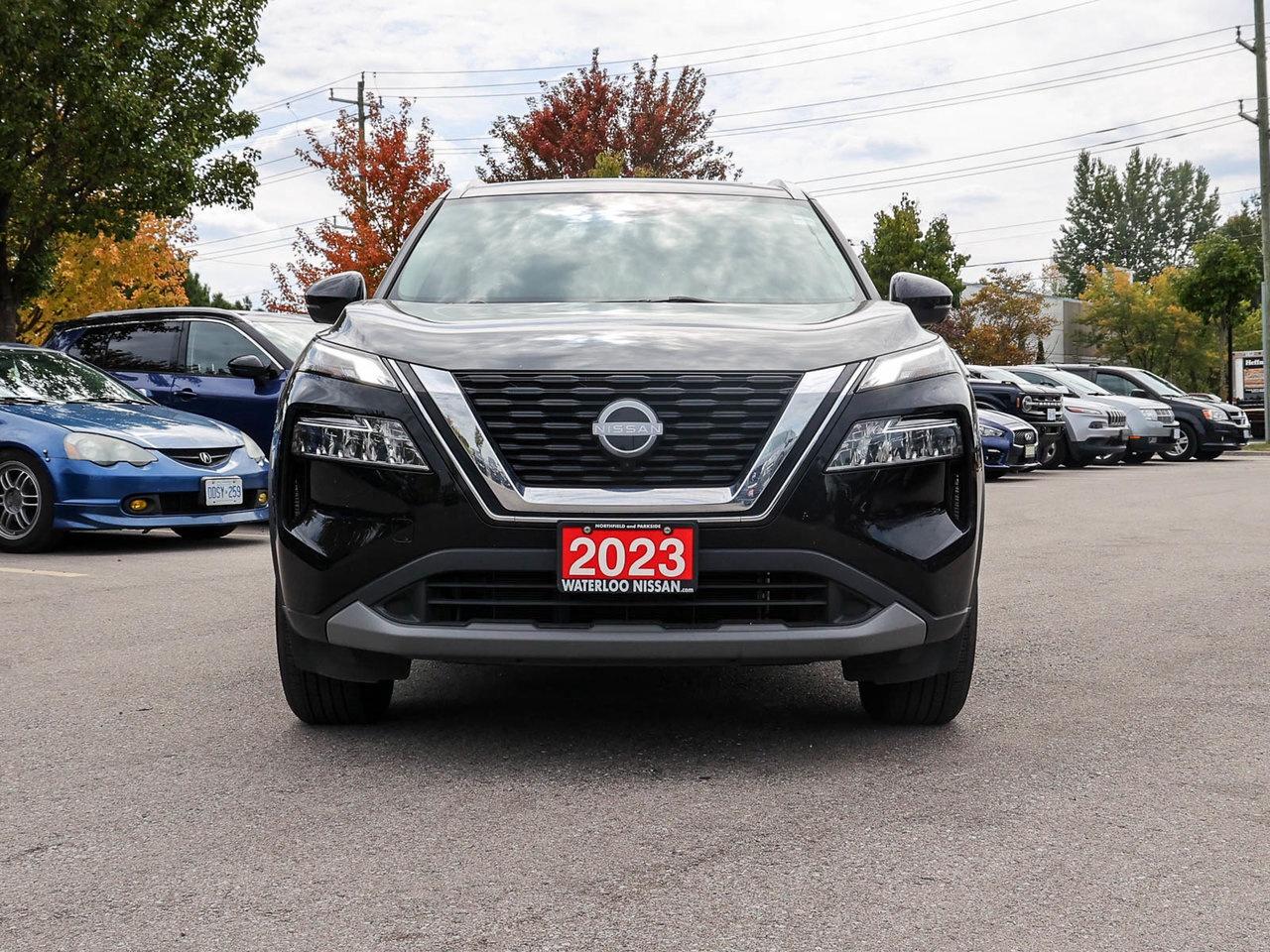2023 Nissan Rogue SV Moonroof HOLIDAY SAVINGS Photo