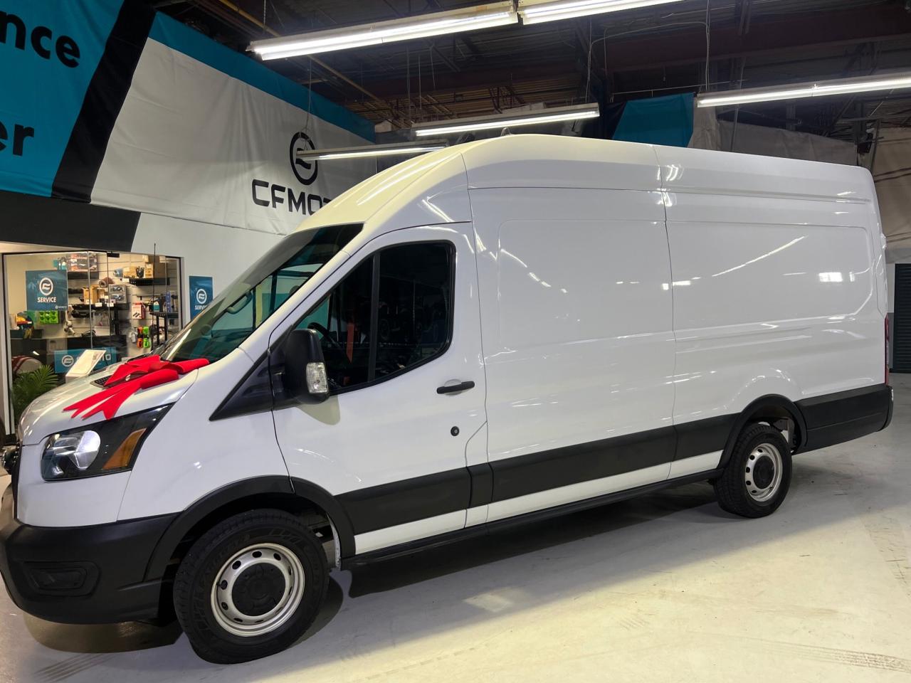 2021 Ford Transit Cargo Van T-250 148 EL   EXTRA LONG   CAMERA   HIGH ROOF   N Photo