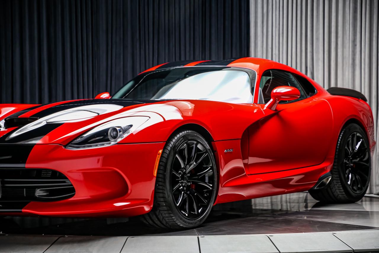 2013 Dodge SRT Viper GTS V10 640HP  CARBON.EXT REDINT 1OWNER NOACCIDENT Photo
