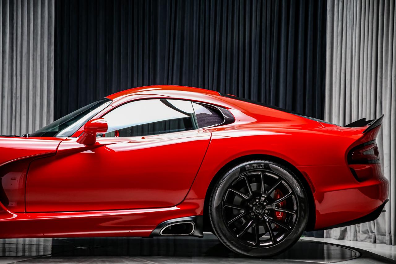 2013 Dodge SRT Viper GTS V10 640HP  CARBON.EXT REDINT 1OWNER NOACCIDENT Photo