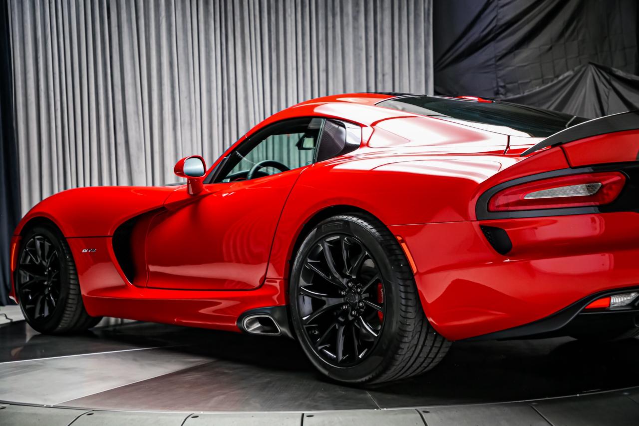 2013 Dodge SRT Viper GTS V10 640HP  CARBON.EXT REDINT 1OWNER NOACCIDENT Photo