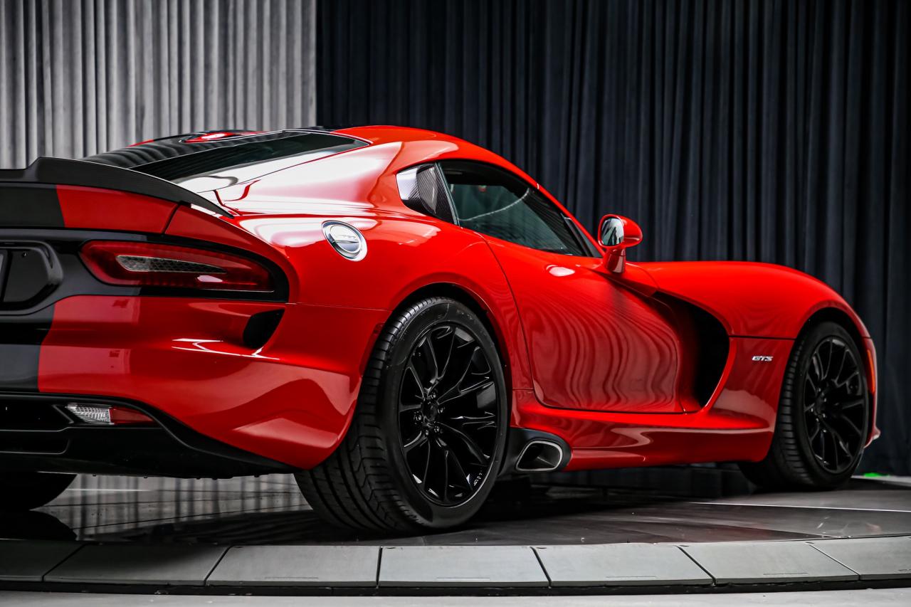 2013 Dodge SRT Viper GTS V10 640HP  CARBON.EXT REDINT 1OWNER NOACCIDENT Photo