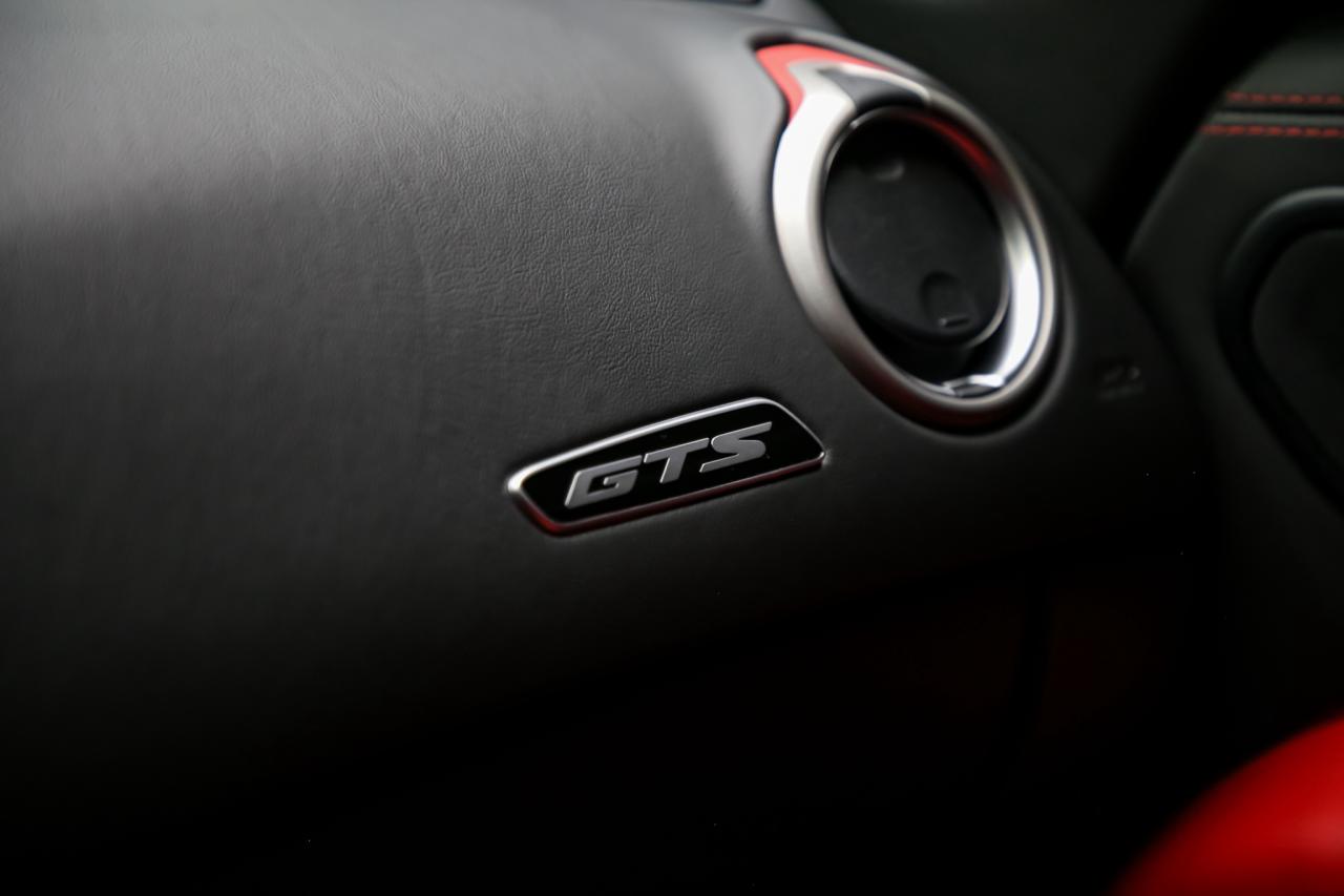 2013 Dodge SRT Viper GTS V10 640HP  CARBON.EXT REDINT 1OWNER NOACCIDENT Photo