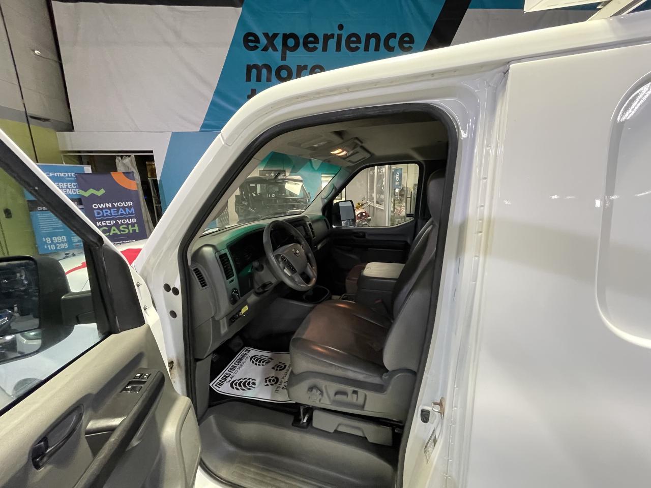 2021 Nissan NV Cargo NV2500    ROOF RACK   SHELVING   DIVIDER  ACCIDENT Photo