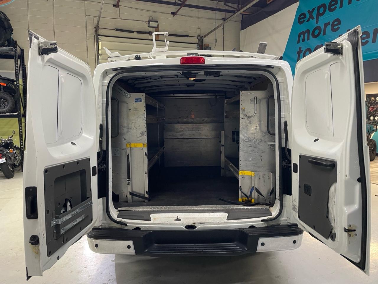 2021 Nissan NV Cargo NV2500    ROOF RACK   SHELVING   DIVIDER  ACCIDENT Photo