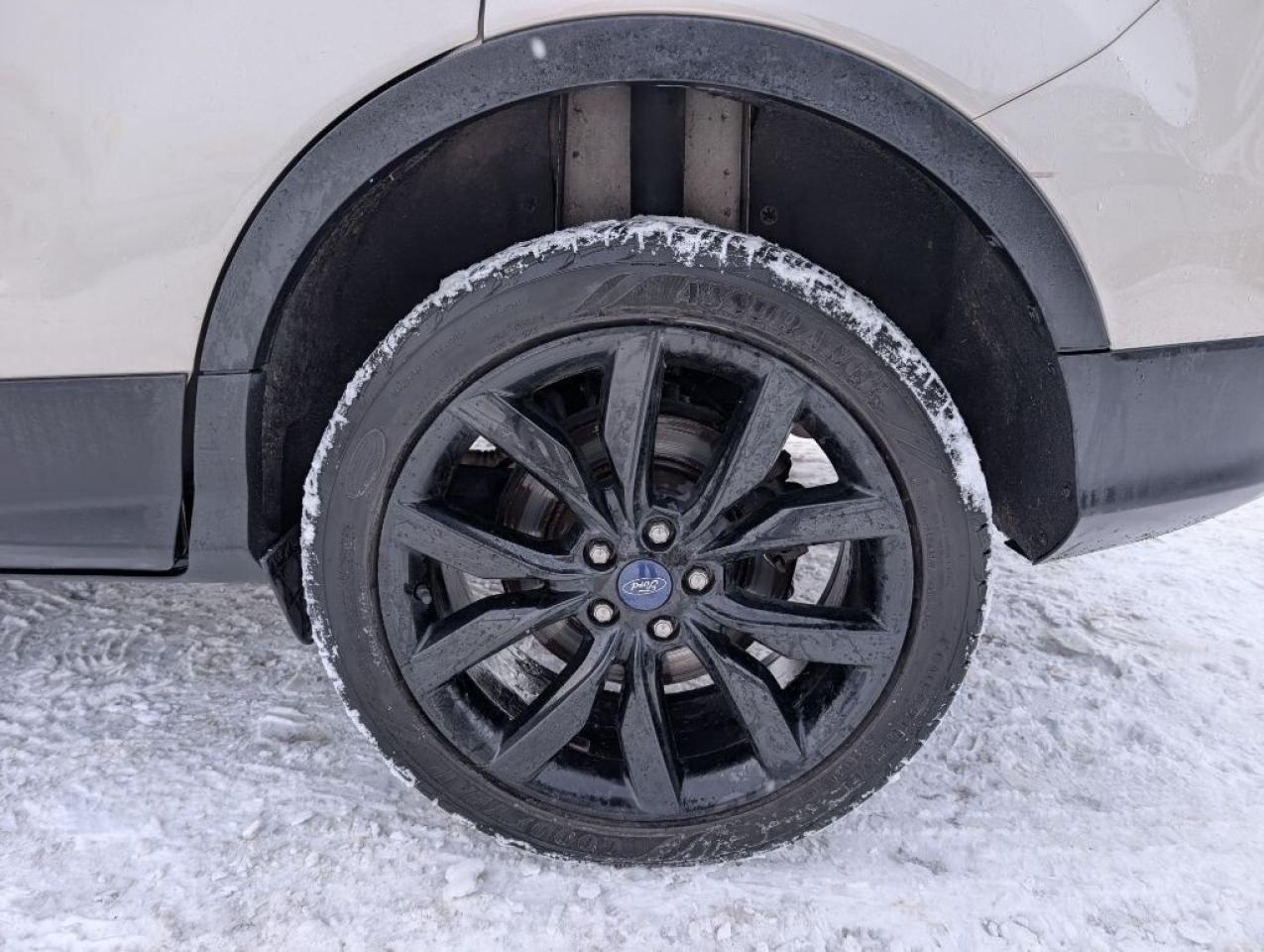 2017 Ford Escape SE   CAMERA   HTD SEATS Photo