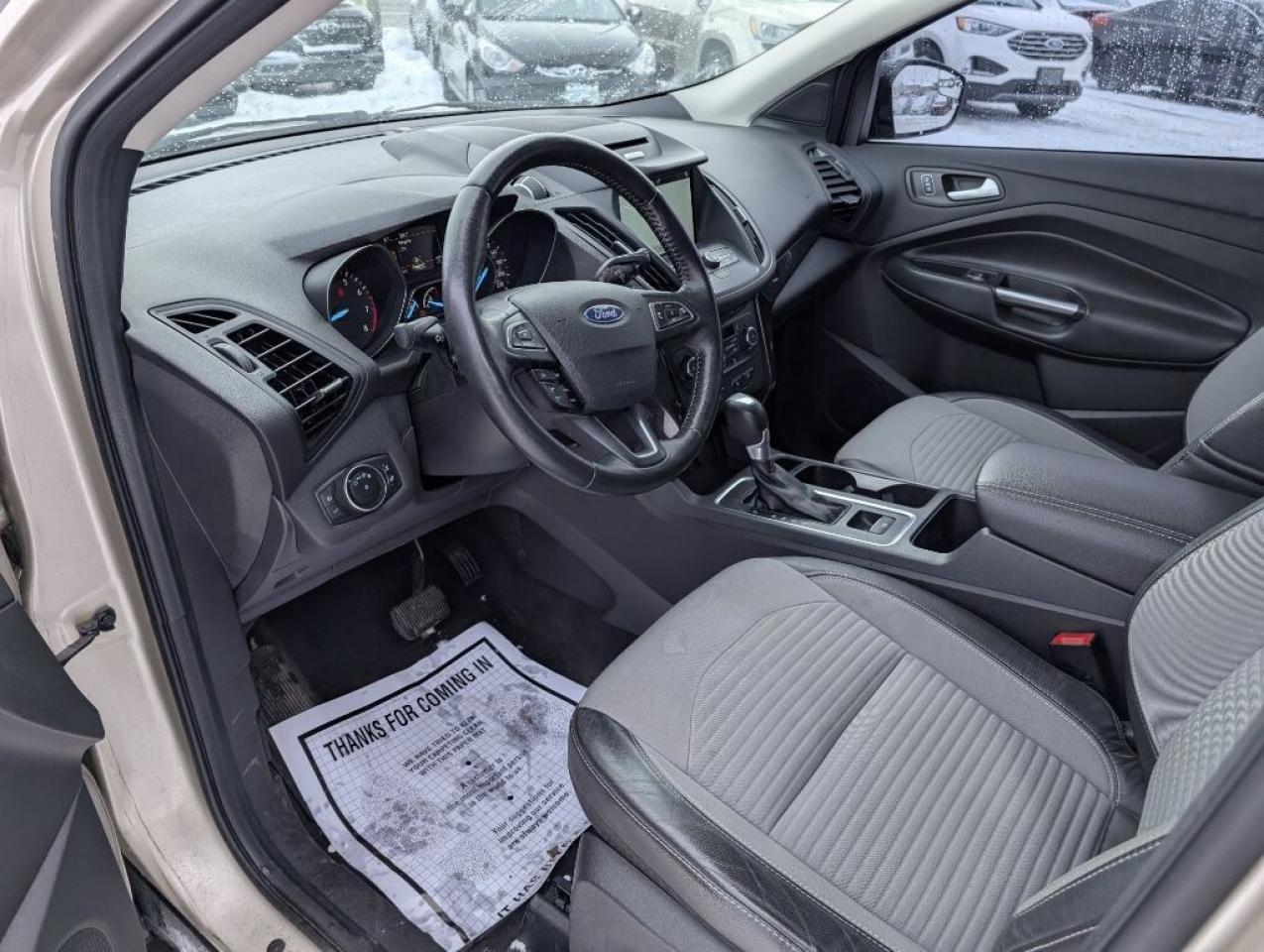 2017 Ford Escape SE   CAMERA   HTD SEATS Photo