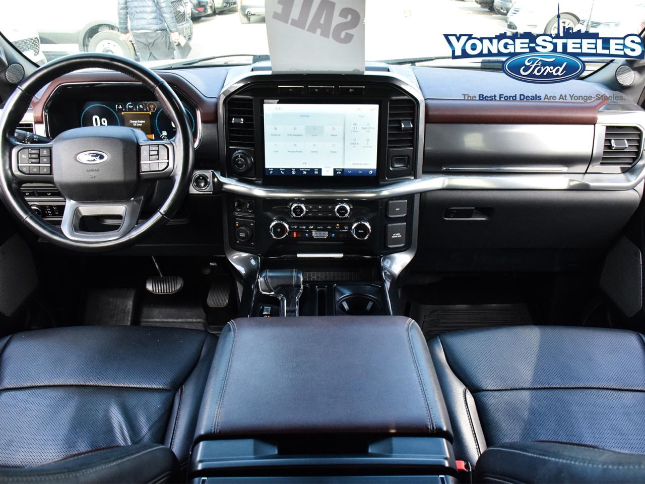 2023 Ford F-150 LARIAT 2.7L ONE OWNER NO ACCIDENT EXCLNT CONDITION Photo