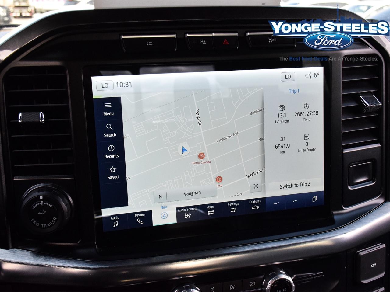 2023 Ford F-150 LARIAT 2.7L ONE OWNER NO ACCIDENT EXCLNT CONDITION Photo