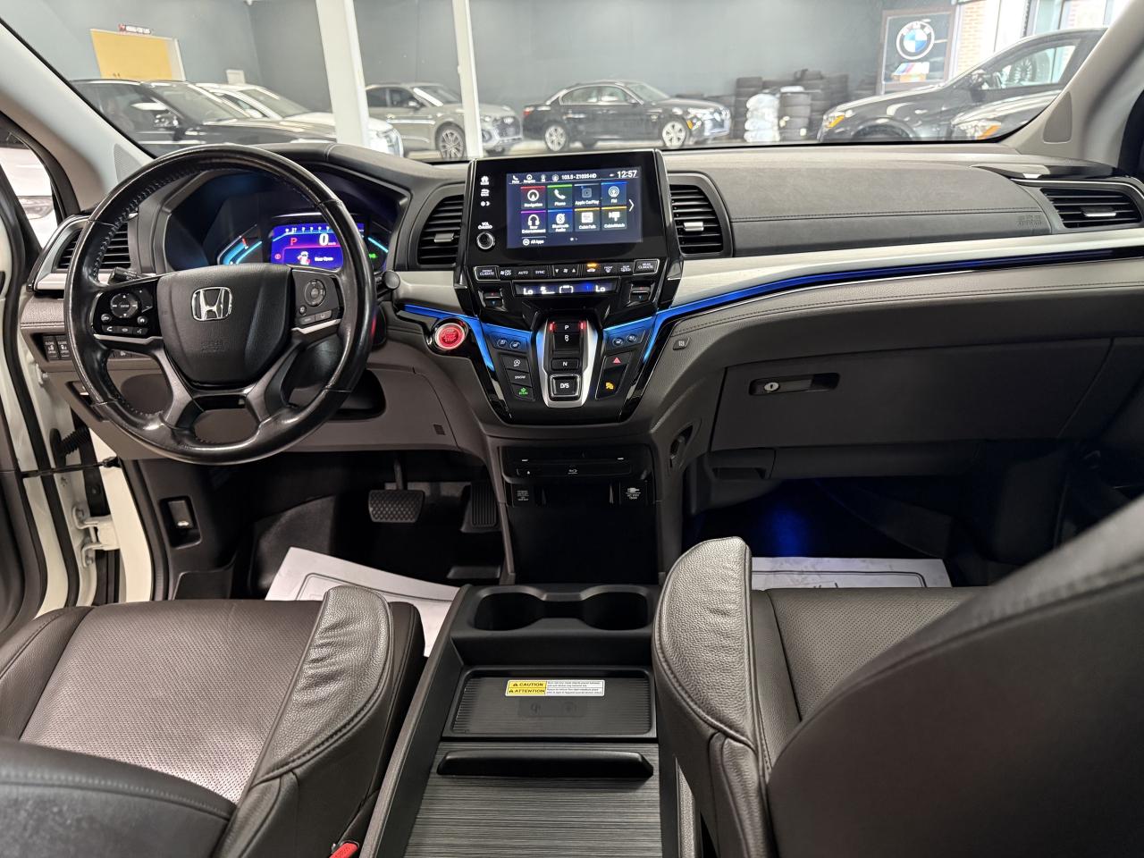 2018 Honda Odyssey Touring Auto**NO ACCIDENTS**VERY CLEAN**DVD** Photo