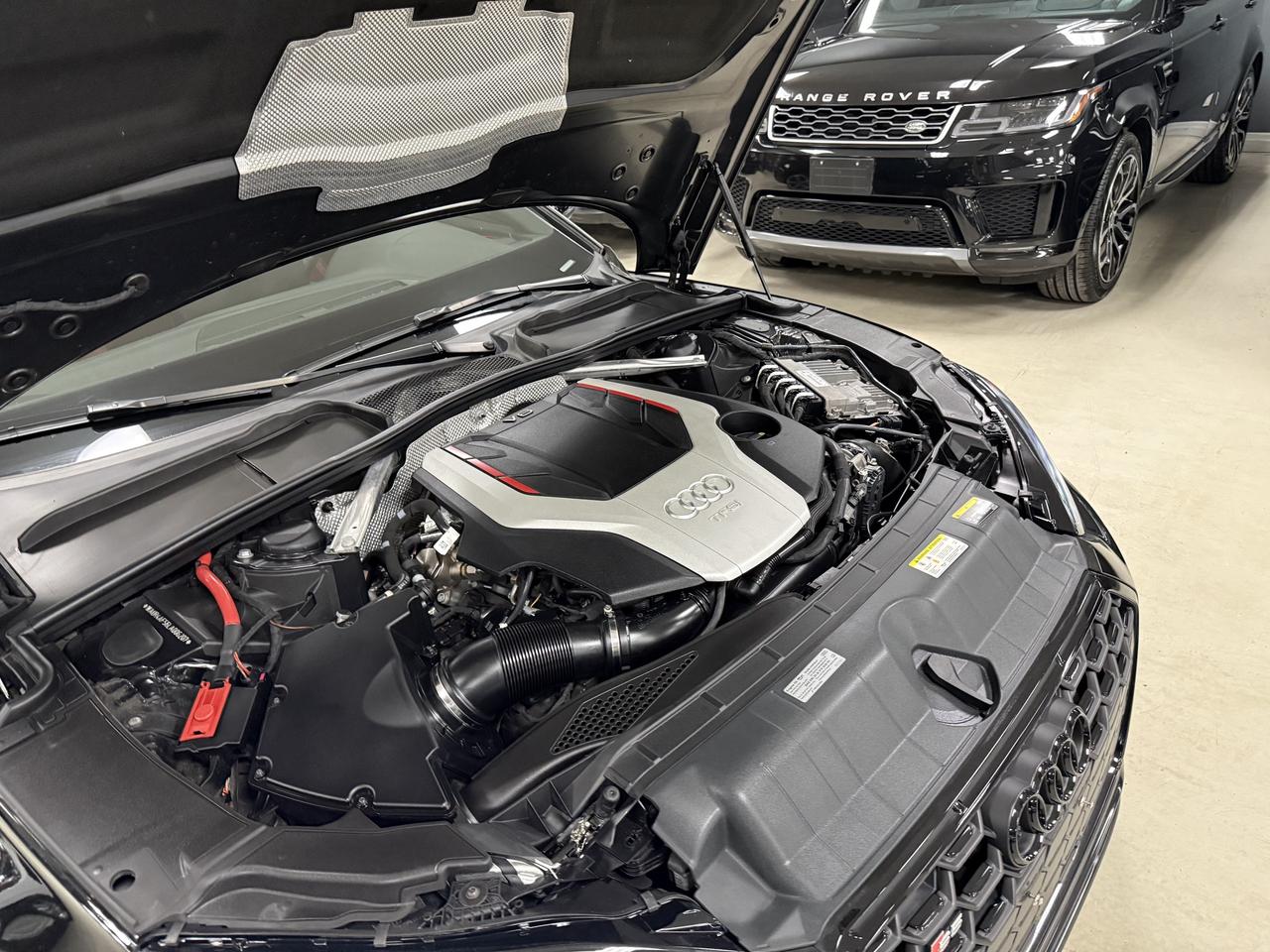 2020 Audi S5 Coupe Technik 3.0 TFSI quattro**BLACK OPTICS**WOW RED IN Photo