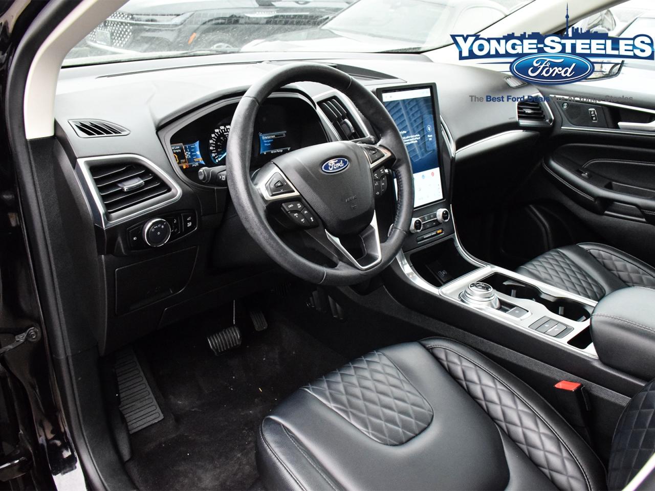 2024 Ford Edge TITANIUM WEATHER ROOF ONE ONWER ONLY 28,575 KMS Photo