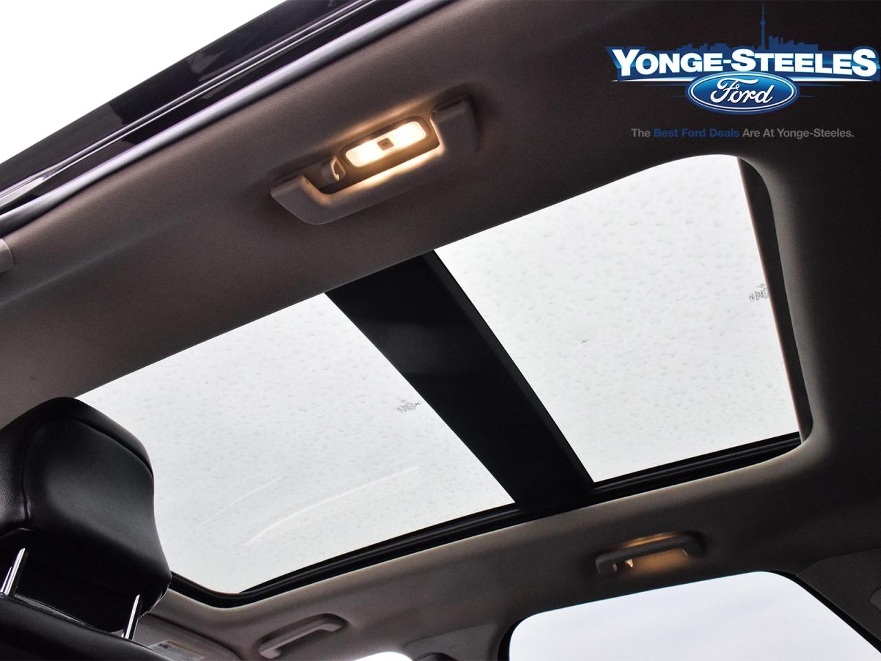 2024 Ford Edge TITANIUM WEATHER ROOF ONE ONWER ONLY 28,575 KMS Photo