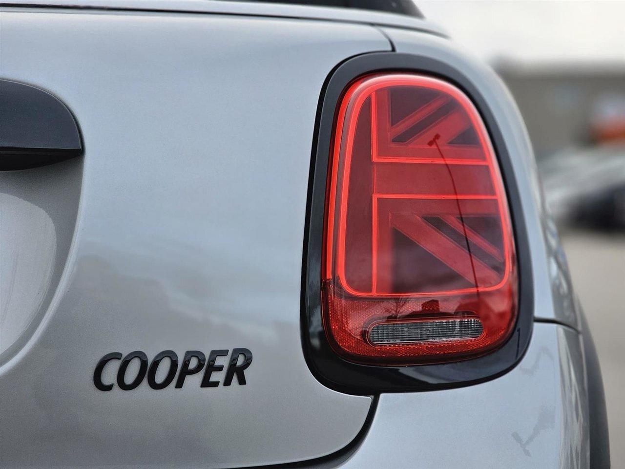 2024 MINI Convertible Cooper 1.5l 3 cyl turbo !!! NO ACCIDENTS !!! LOW K Photo