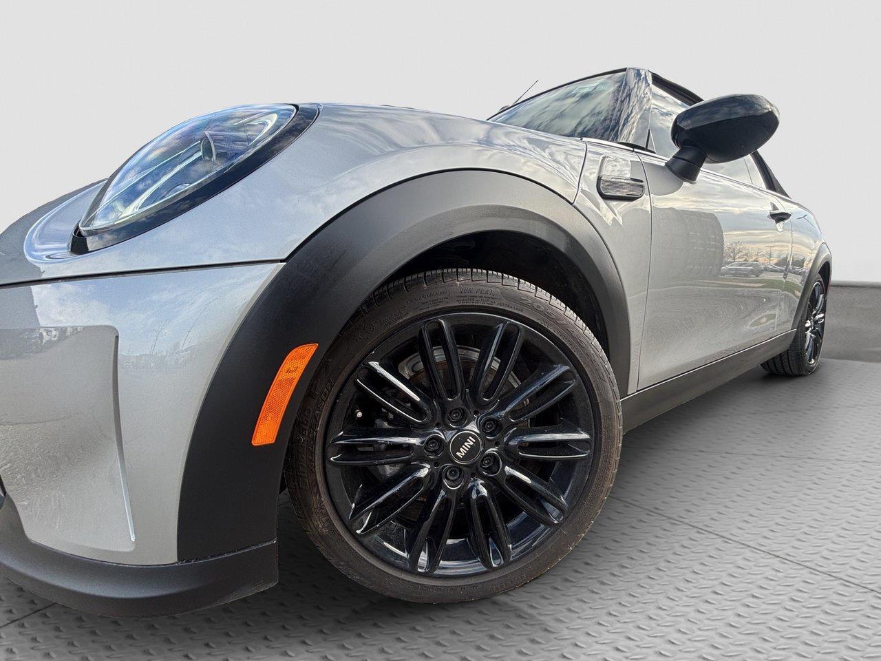 2024 MINI Convertible Cooper 1.5l 3 cyl turbo !!! NO ACCIDENTS !!! LOW K Photo