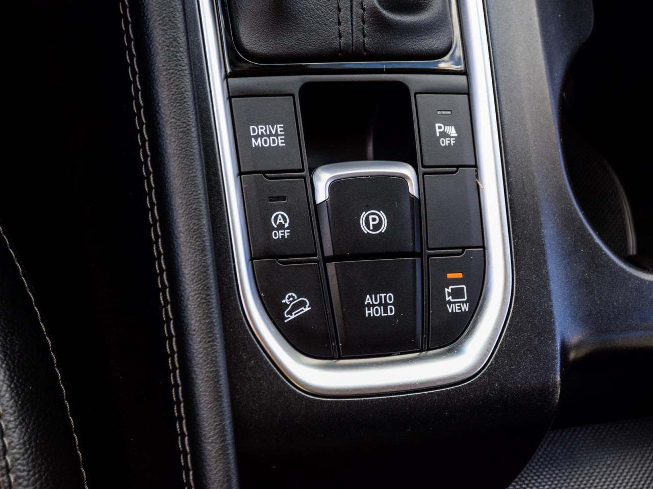 2020 Hyundai Santa Fe AWD   Fully Loaded, 1owner, No Accidents Photo