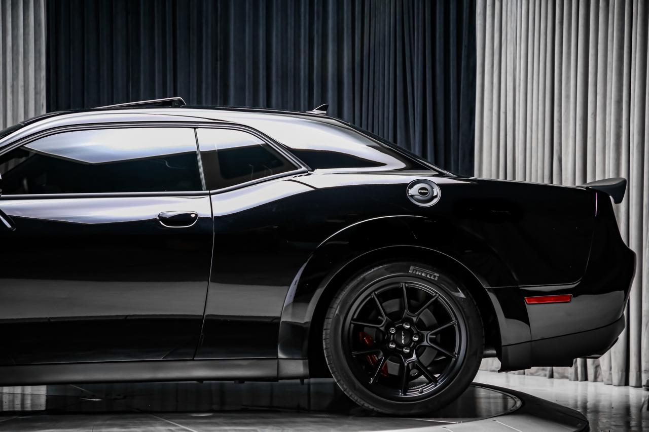 2021 Dodge Challenger SRT HELLCAT REDEYE WIDEBODY 797HP  HIGHLYOPTIOND Photo