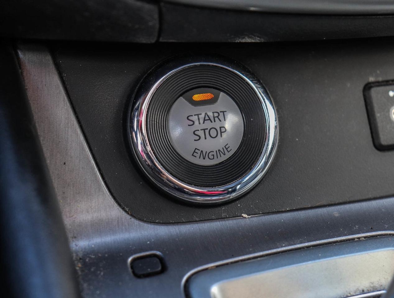 2020 Nissan Murano SL Photo