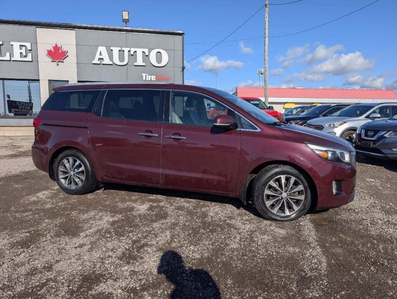 2017 Kia Sedona SX+ LEATHER CAMERA HTD SEATS POWER SLIDING DOORS Photo