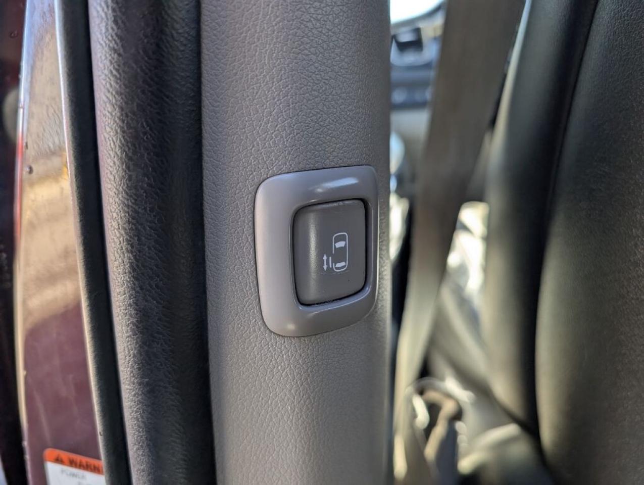 2017 Kia Sedona SX+ LEATHER CAMERA HTD SEATS POWER SLIDING DOORS Photo