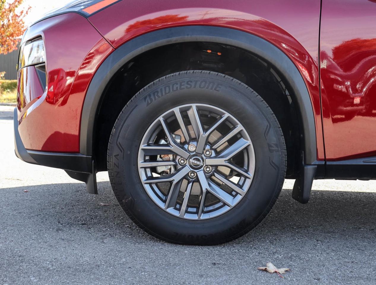 2024 Nissan Rogue S Photo