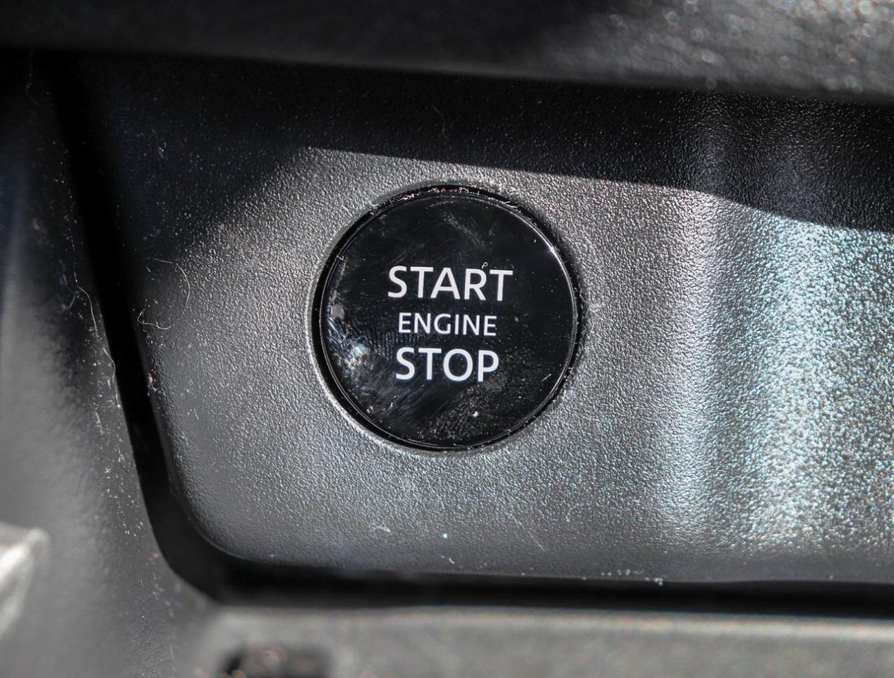 2024 Nissan Rogue S GREAT RATES Photo