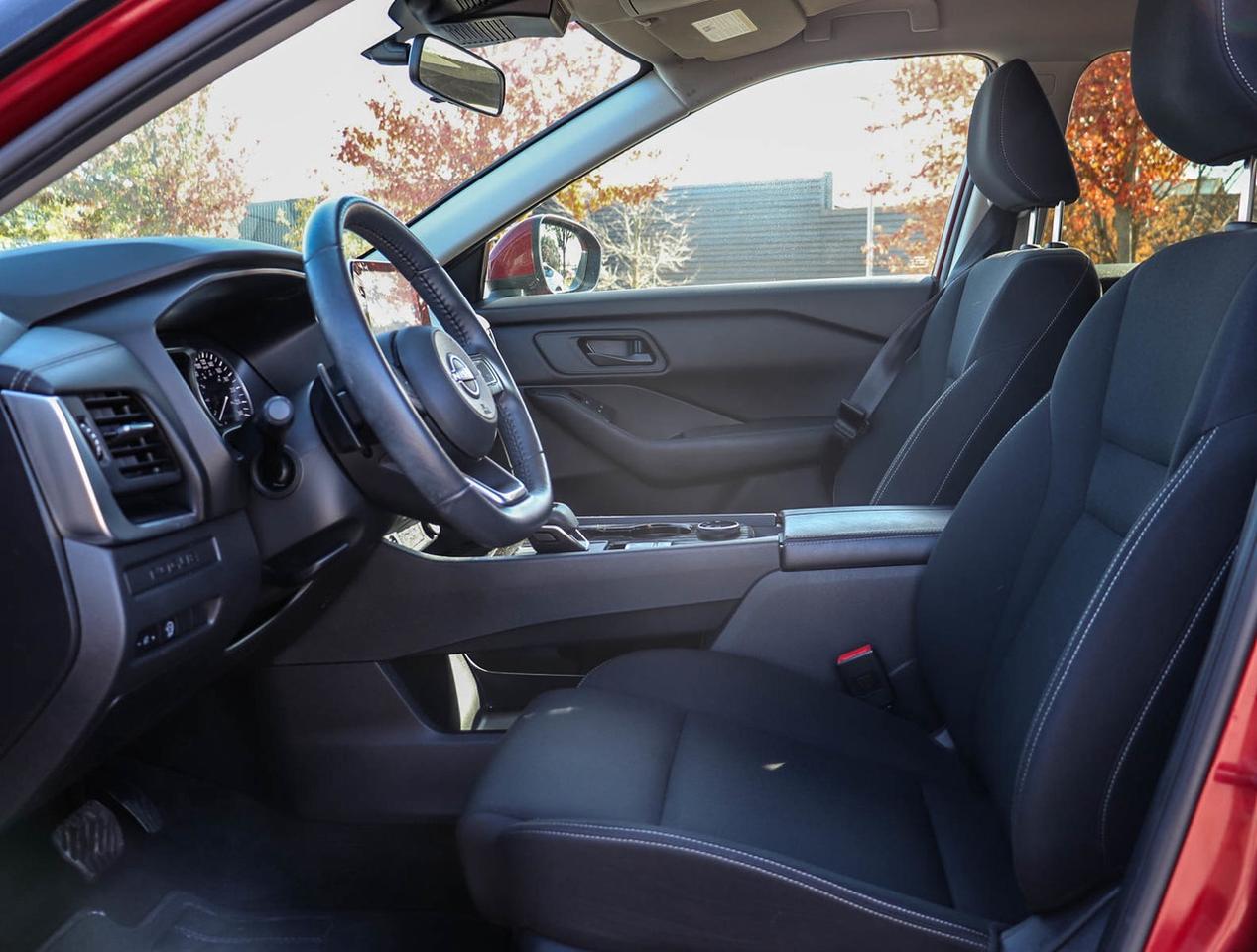 2024 Nissan Rogue S GREAT RATES Photo